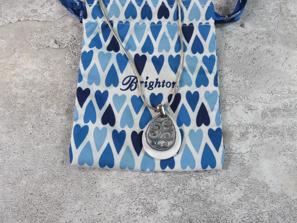 Collar colgante Brighton Shell plata perlas joyería con bolsa Foto 2 de 4