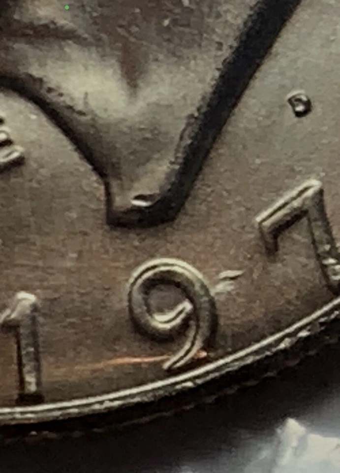 EXTREMELY RARE 1974 US Mint and US Proof Set with Doubled Die Obverse Error - Image 4 of 4