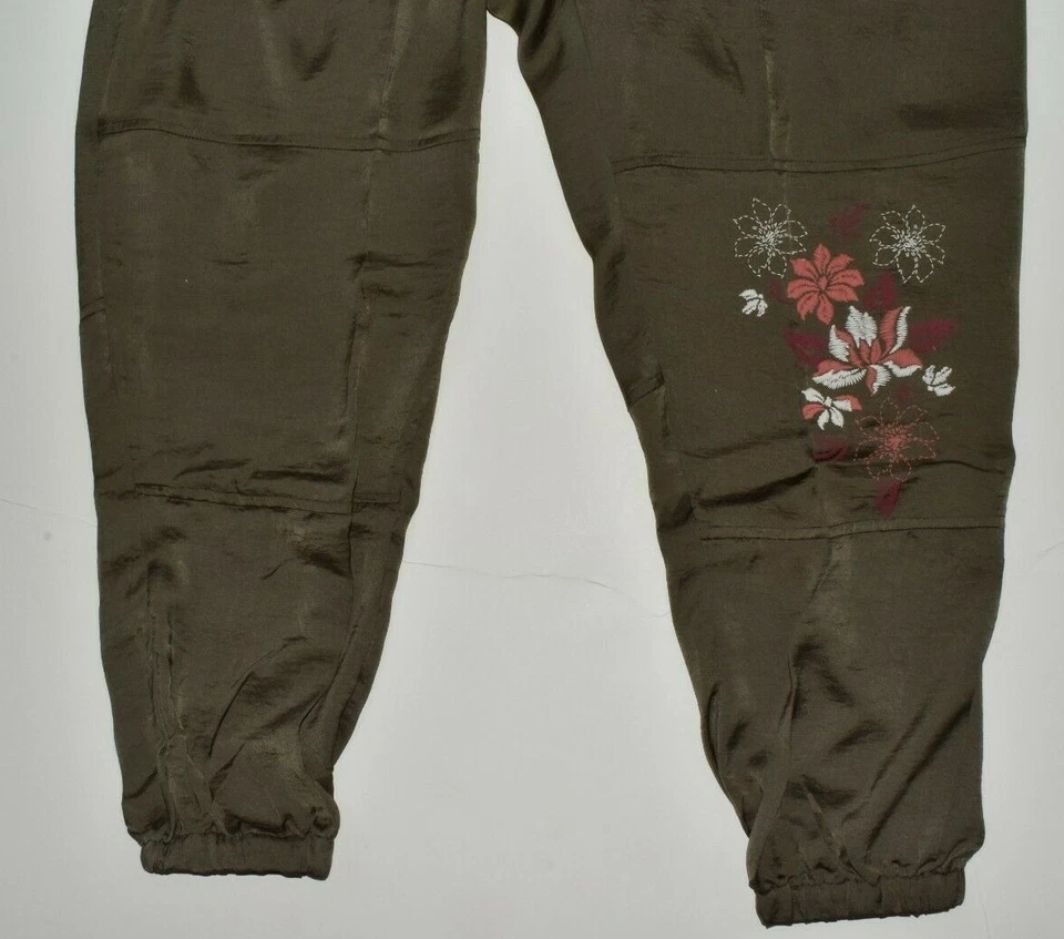 Pantalones de chándal American Rag nuevos sin etiquetas talla 2X cintura 34” verde oliva floral sedoso tobillo Foto 4 de 4