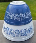 Colonial Mist Pyrex Mixing Nesting Bowls 401 402 Blue White French Daisy Set