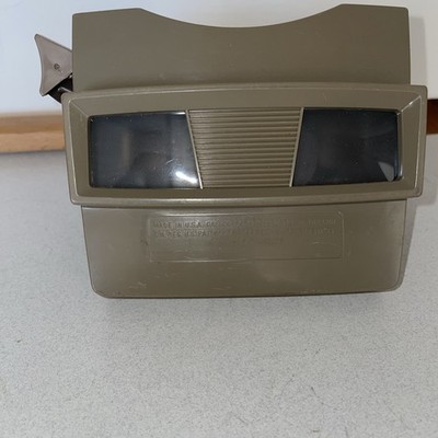 Vintage View-Master Viewer Model G Bakelite, Beige raised Gold View Master