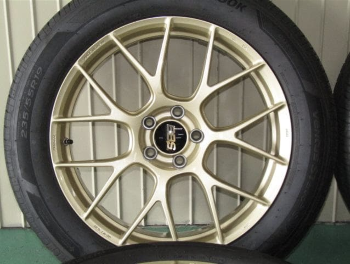 JDM BBS RE-V7 19-inch 8.5J +43 PCD114.3 5H Gold No Curb Rashes No