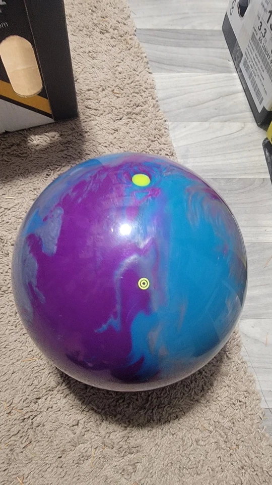 900 Global Zen Bowling Ball 1ª Calidad | 14 Libras | Pin 3-3.5" | 3.49oz TW Foto 4 de 4