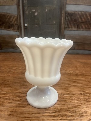 Vintage Inarco Grecian-Look Scalloped Edge Pedestal Milk Glass Planter/Urn/Vase