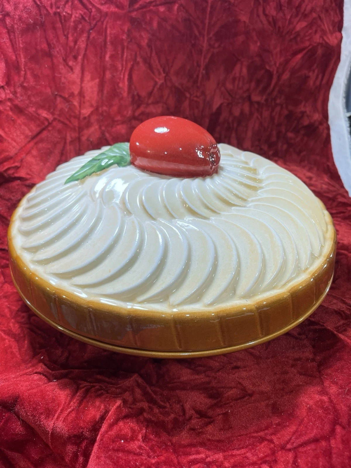 Vintage Apple Pie Plate/keeper Made In Euro Ceramica Portugal 11”