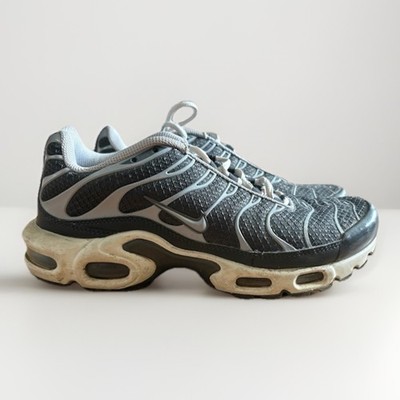 Nike TNS Grau Schwarz
