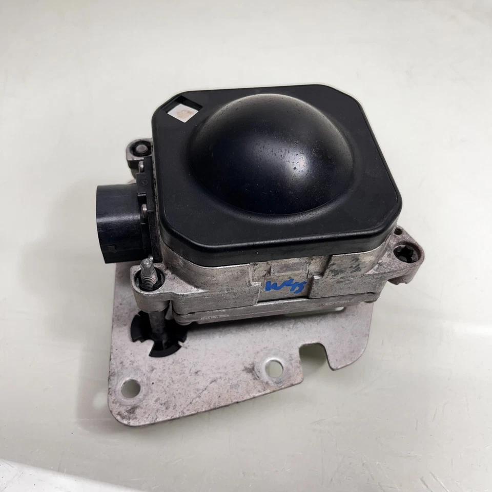 AUDI A8 A8L 2011-2014 SENSOR DISTANCIA CONTROL CRUCERO ADAPTATIVO DERECHO 4H0907561B Foto 2 de 4