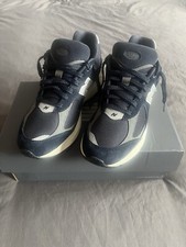 New Balance 2002r - size 7 NB2002RCA "Eclipse Castlerock"