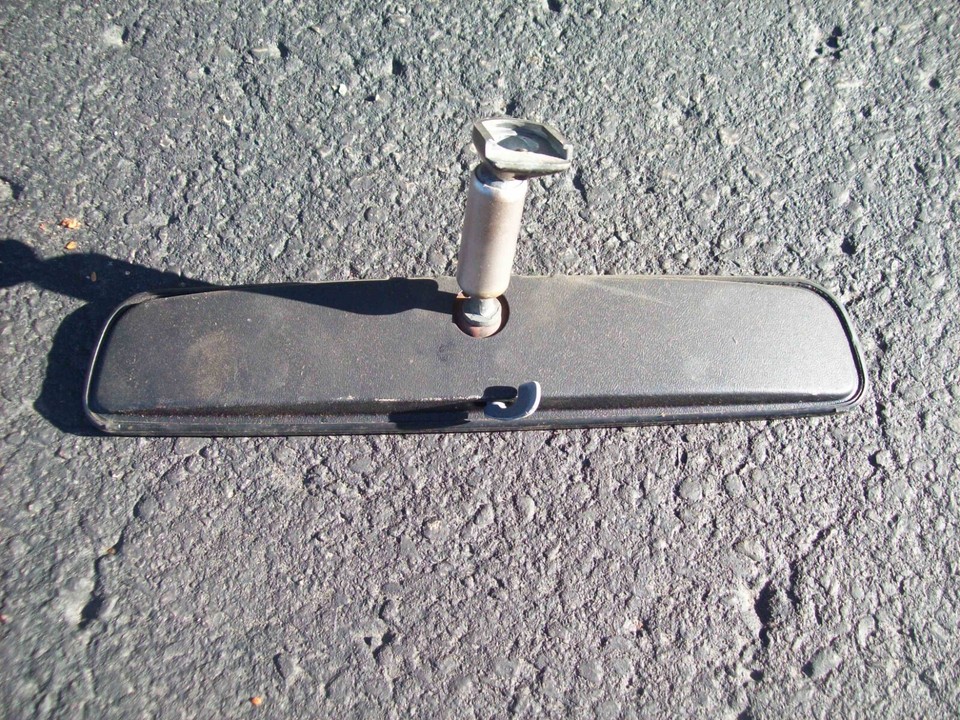 Day/Night Rear View Mirror For 1977-1992 Chevy Trucks – Direct Fit, Chrome (Hydro-E-Lectric)