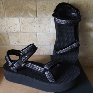 flatform universal maressa