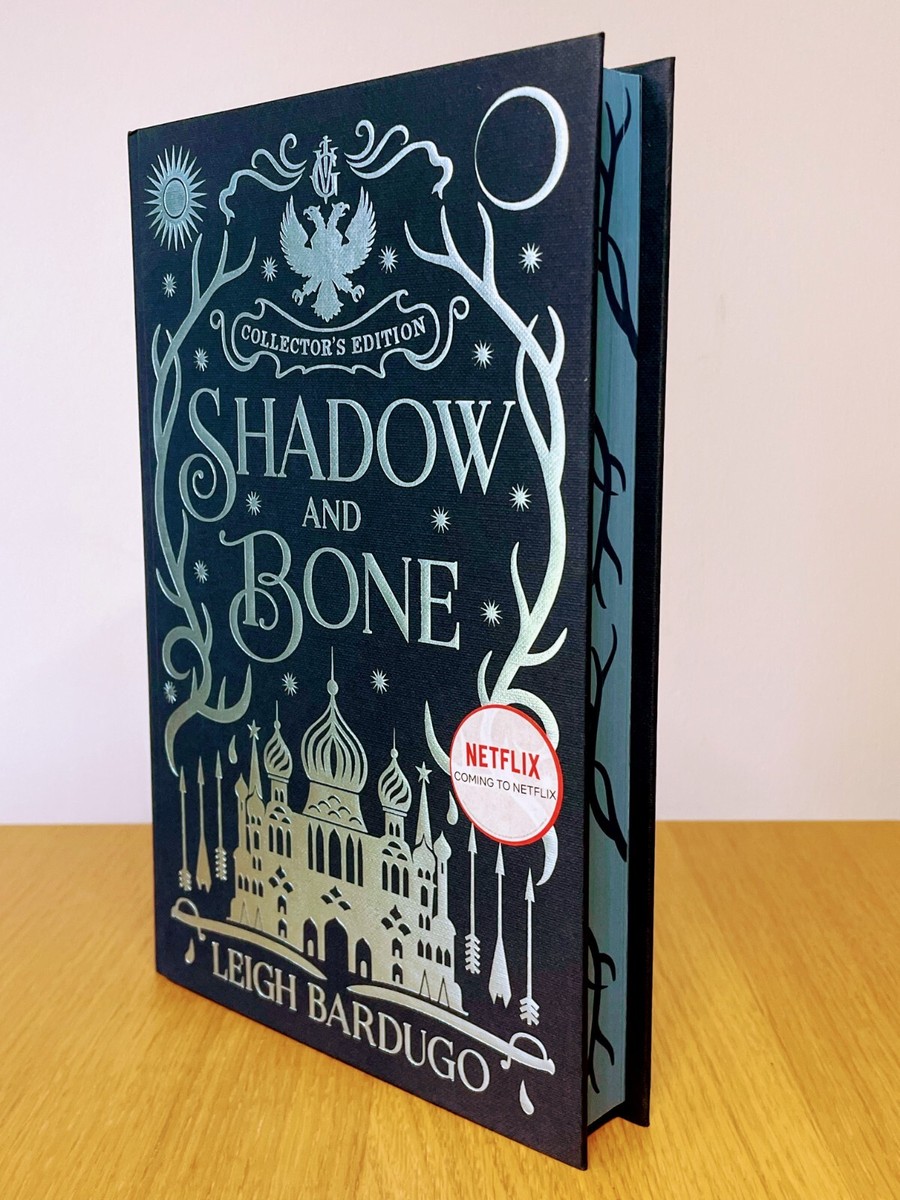Shadow and Bone Collector's Edition - Leigh Bardugo - Hardcover HB