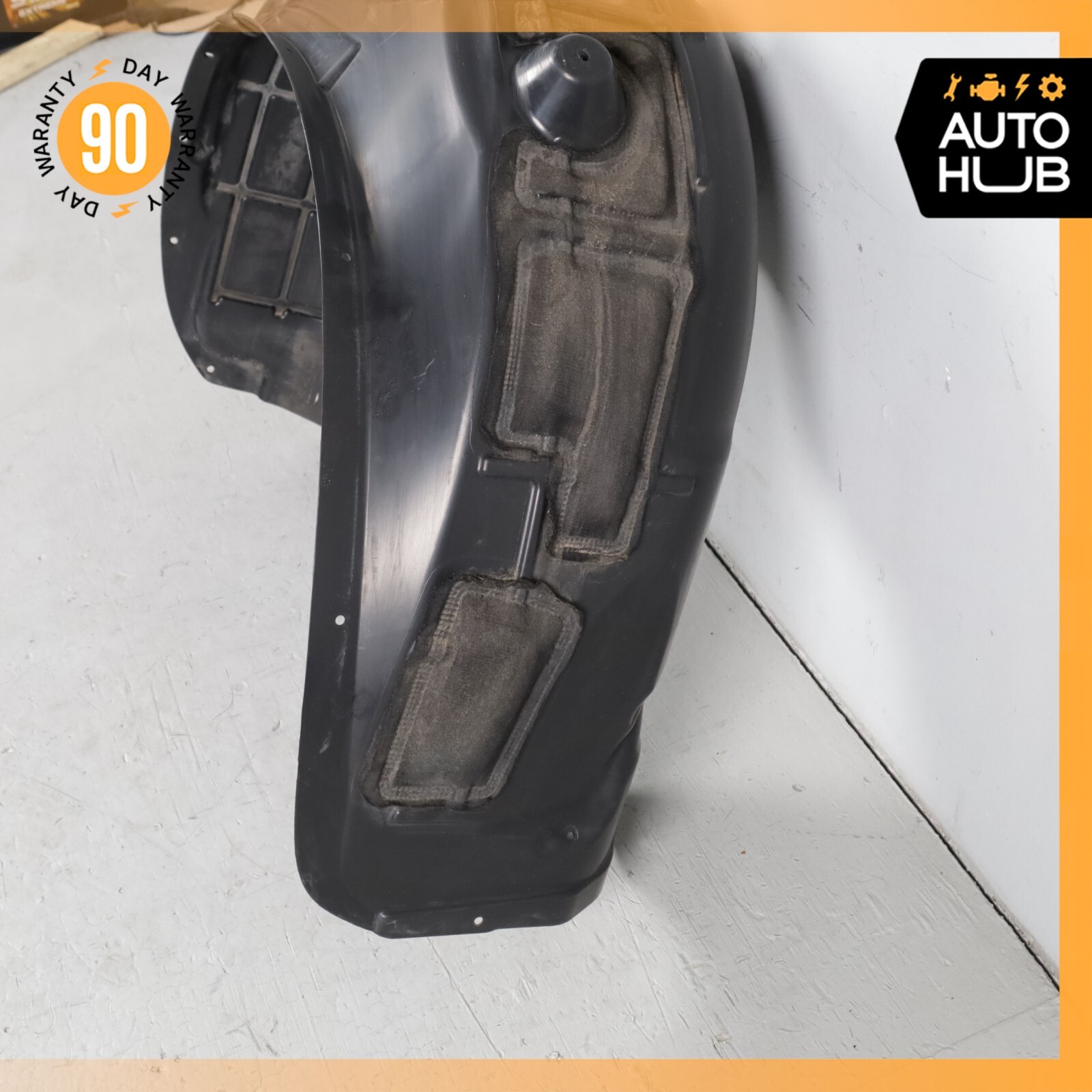 2018 Maserati Levante M161 Rear Right Side Fender Liner Splash Shield OEM 64k