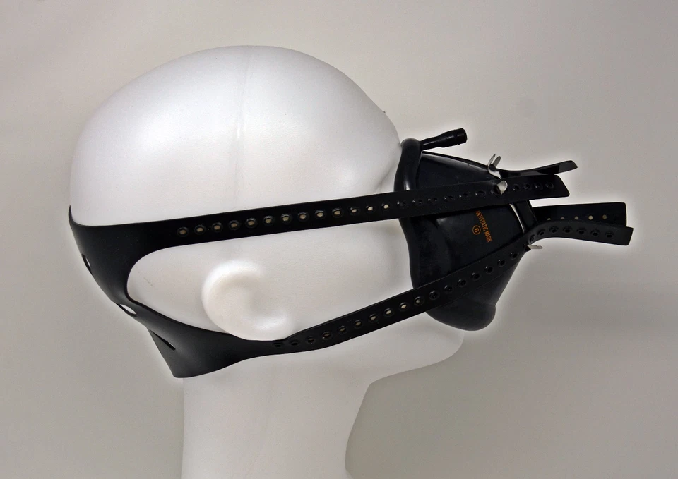 ☢ Gas Mask Respirator Aroma Inhalator Assembly Rebreather with Valve - Image 4 of 4