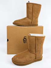 UGG Classic Short II Womens 11 Chestnut Sheepskin Boots 1016223 New Box