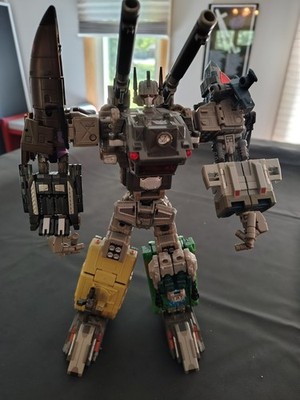 Transformers Fansproject Crossfire Munitioner Explorer Bruticus Maximus