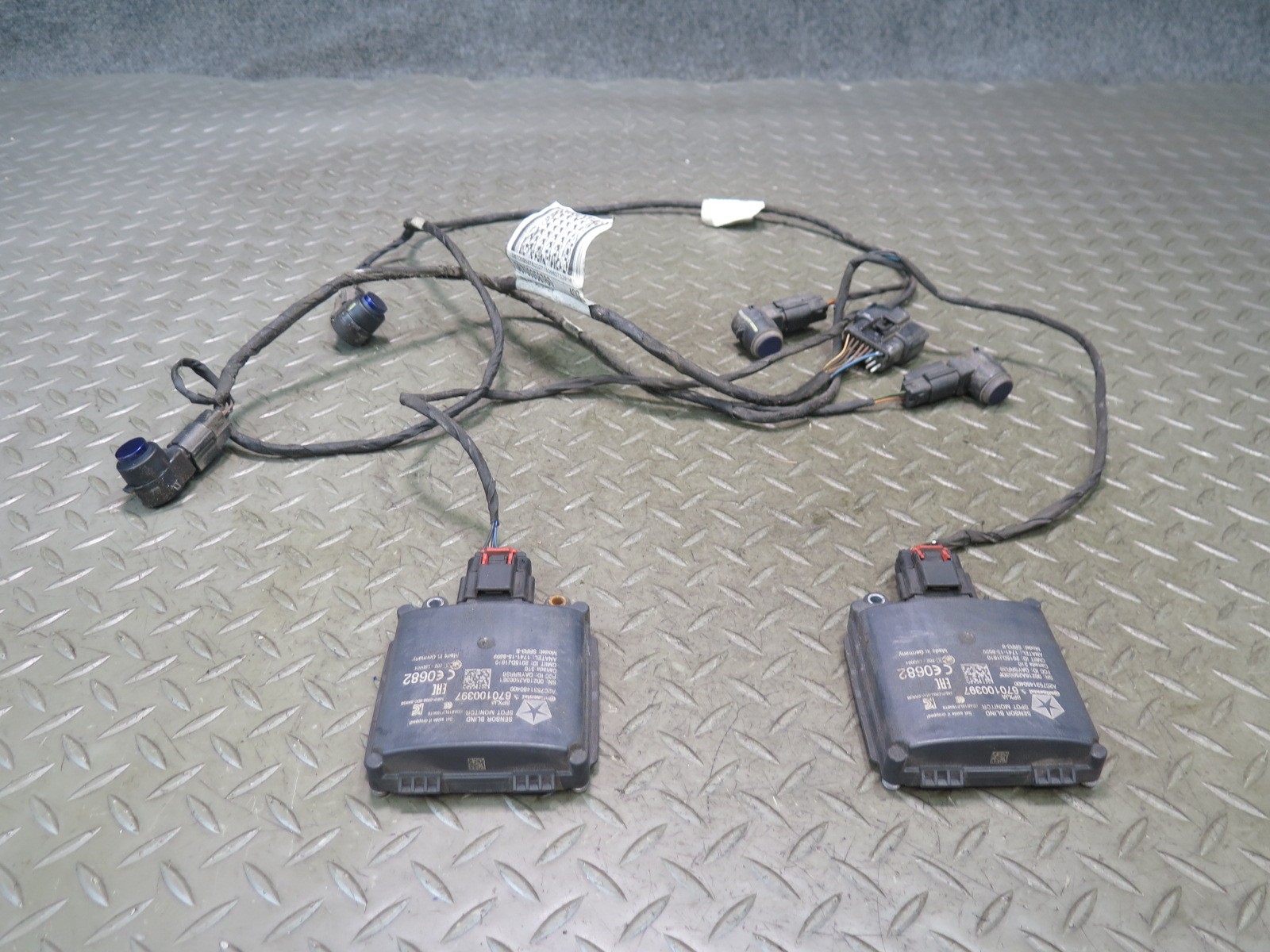 Maserati Ghibli 2017-2020 REAR Radar sensor