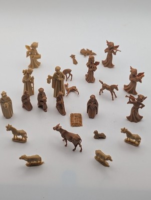 VTG Germany Miniature Nativity Set Christmas Figures Plastic 24 Pcs 