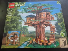 LEGO Ideas: Tree House (21318). Retired product. Used