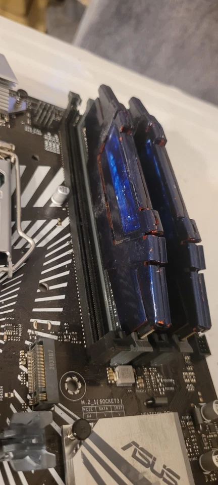 No I/O asus prime z390-p lga 1151 intel motherboard With Pentium G5420 16gb Ram - Image 3 of 4