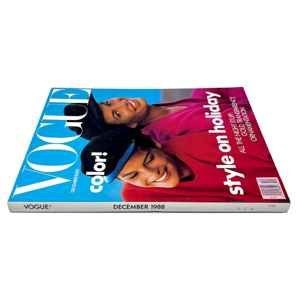 Vogue December 1988 Anna Wintour First Winter Magazine Issue Linda Evangelista - Image 2 of 4