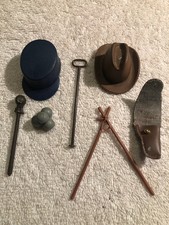 4410 Miscellaneous Johnny West Accessories lot