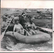1966 Press Photo Mrs. Lyndon Johnson and others rode rapids. - mjx40705