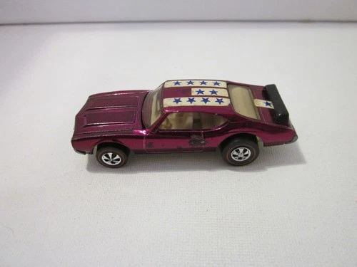 HOT WHEELS REDLINE  OLDS 442 * MAGENTA COLOR * ORIGINAL STICKERS * WING ! NICE