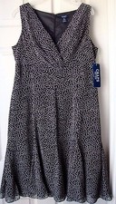 New Chaps Women's Empire Waist Polka Dot Chiffon Dress Black Size 12