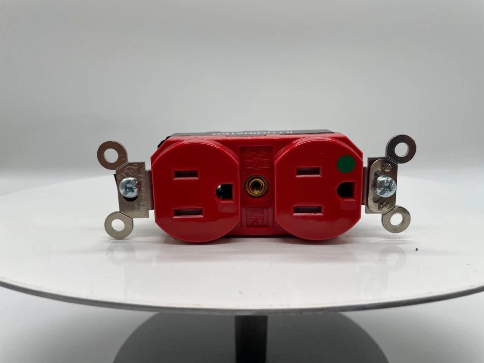 LEVITON MT820-ILW LEV-LOK 15-AMP 2P 3W HOSPITAL GRADE RED RECEPTACLE - Image 3 of 4