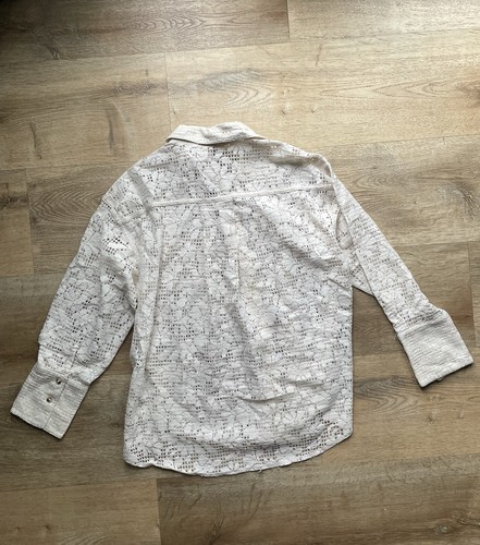 Free People White Eyelet Lace Button Down  Top XS Long Sleeve Romantic Blouse - Picture 2 of 6