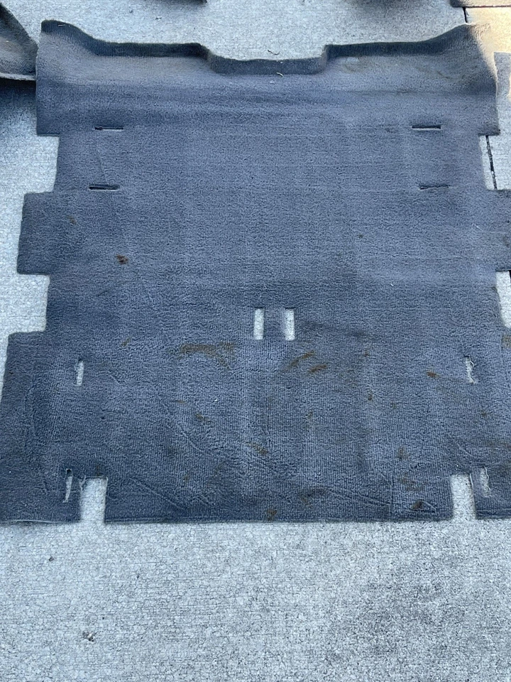 Juego completo de alfombras caqui claro delanteras segunda fila y traseras 6 piezas 03-06 Jeep TJ Wrangler Foto 4 de 4