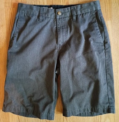 Volcom Corpo Class Casual Skate / Walk Shorts Size 28 - Good Condition