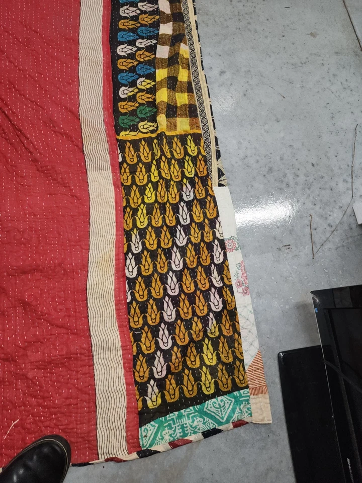 复古印度花卉 Kantha 被子几何图案 80 x 80 英寸床罩毯 — 第 4/4 张图片
