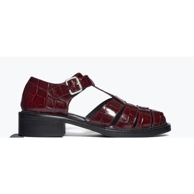 FRĒDA SALVADOR Dahlia T-Strap Fisherman Loafers in Burgundy Croc- Leather, 7