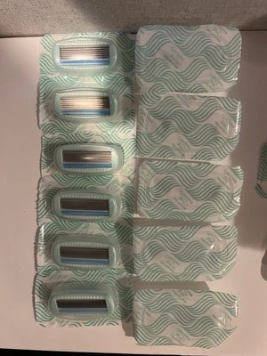 Schick Hydro Silk Razor (lot of 12 Refill Cartridges Brand New Free Shipping