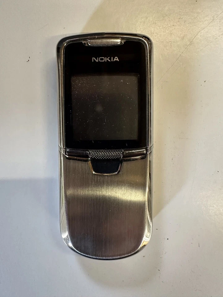 MINT COND Nokia 8800 Silver(Unlocked) Classic Bluetooth Mobile Cell Phone - Image 3 of 4