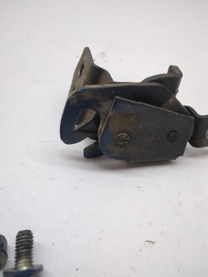 1971-1996 Chevrolet GMC G10 G20 G30 фургон задняя дверь сарая верхняя защелка правая сторона  - Изображение 4 из 4