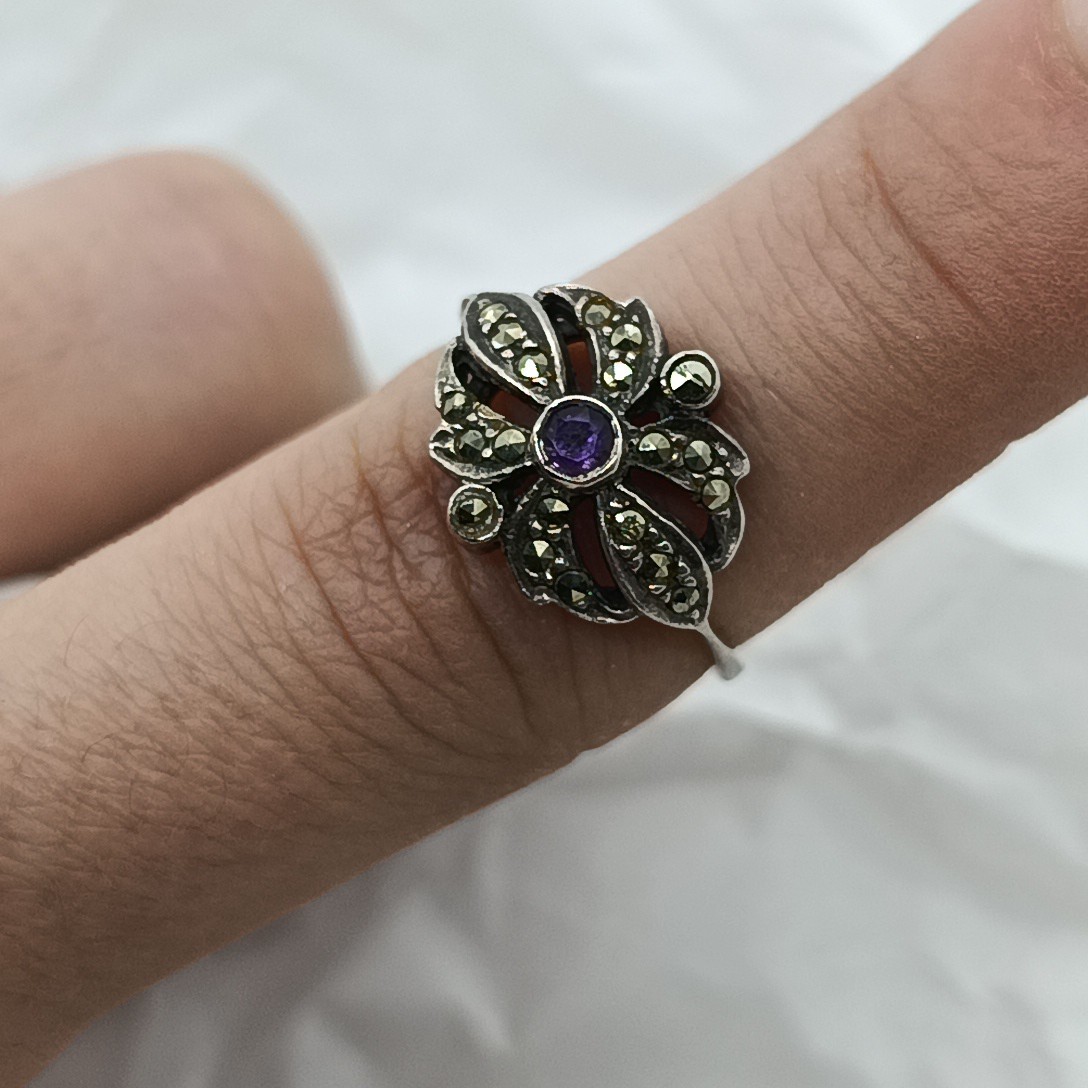 Gorgeous silver ring (tested), marrow strings & a… - image 18