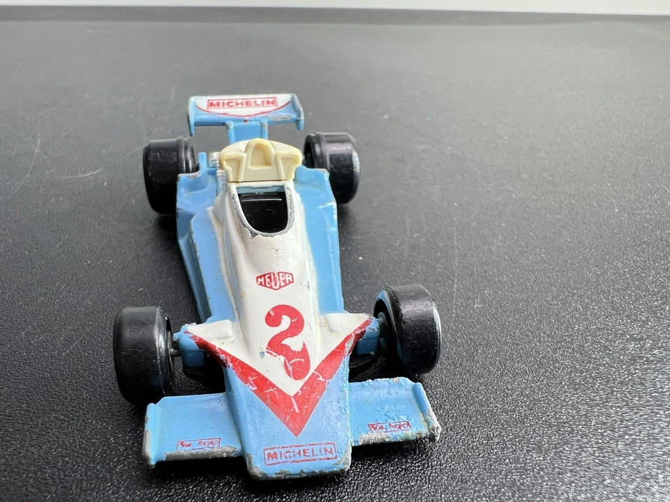 Vintage McLaren M26 Ford Michelin Formula 1 Tomy TOMICA F39 Japão - Imagem 4 de 4