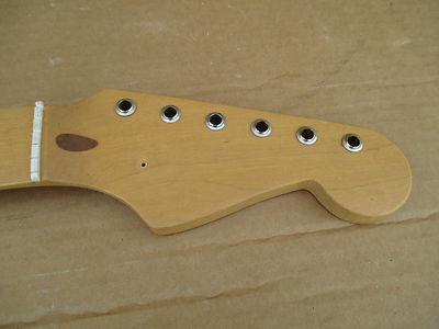 90's FENDER STRATOCASTER '57 MAPLE NECK - made in USA - NITRO FINISH