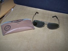 Vintage Ray Ban Sunglasses with case chrome frame