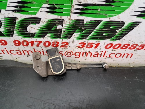 NIVEAUSENSOR HALTERUNG XENON SCHEINWERFER BMW 530D E60 E61 XD 2006 67766149