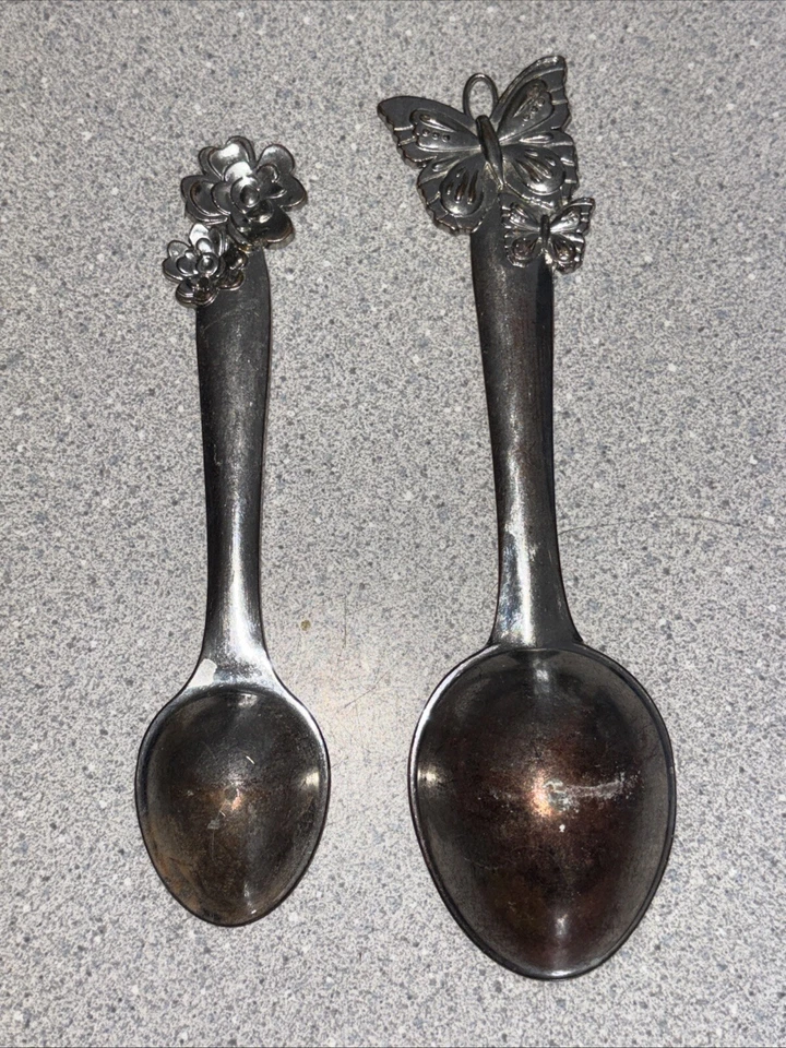 Pioneer Woman Metal Measuring Spoons Butterfly TBLSP Flower TSP - Image 4 of 4