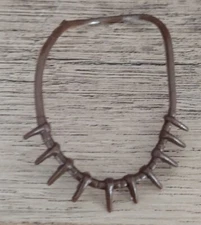 1960's-70's Auth/Orig Marx Johnny West Geronimo Bear Claw Necklace Nice Intact