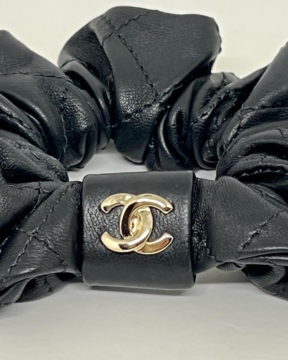 Chanel scrunchie | eBay display picture 1