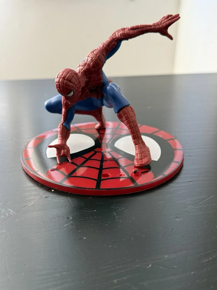 Topper de pastel Spider-Man Foto 3 de 4