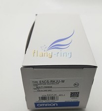 1PC OMRON E5CS-RKJU-W Thermostat New