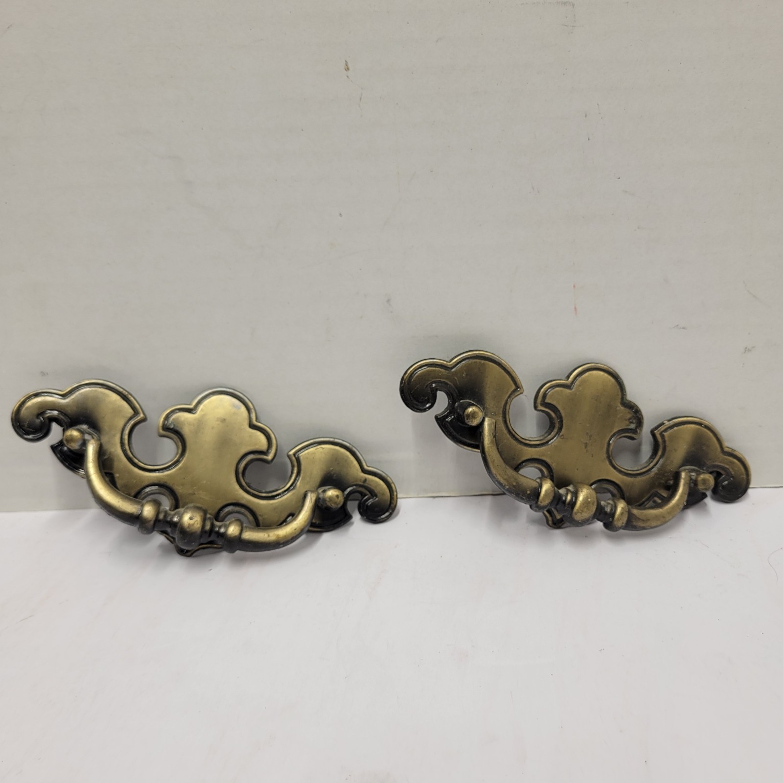 Vtg Brass Drawer Pulls Chippendale Batwing   Pair Taiwan