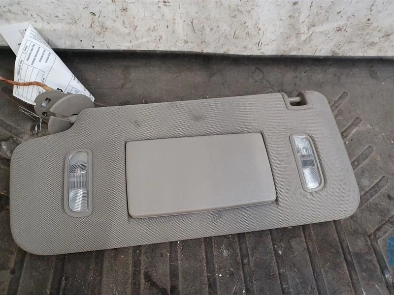 Parasol izquierdo conductor 23107375 compatible con 16-20 CT6 2830942 Foto 2 de 4