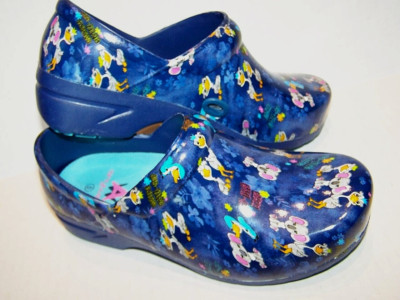 Lite Weight Nursing Clogs By ANYWHERE NEW! Size 6M Remv Cush Insole Emus Koalas